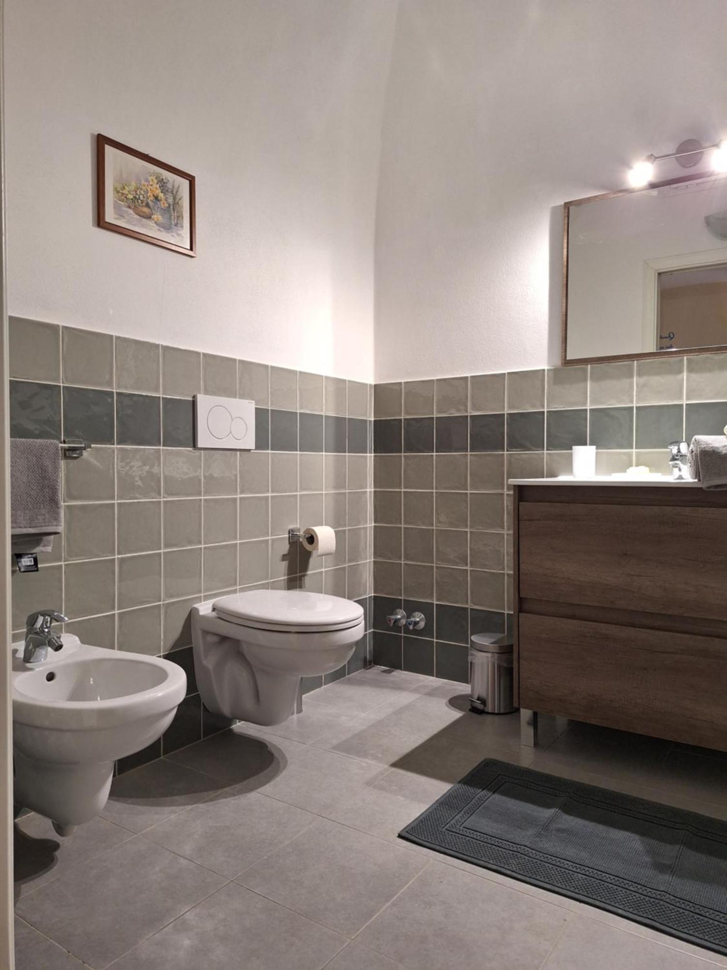 Apartamento Casa Iris Cisano sul Neva Exterior foto